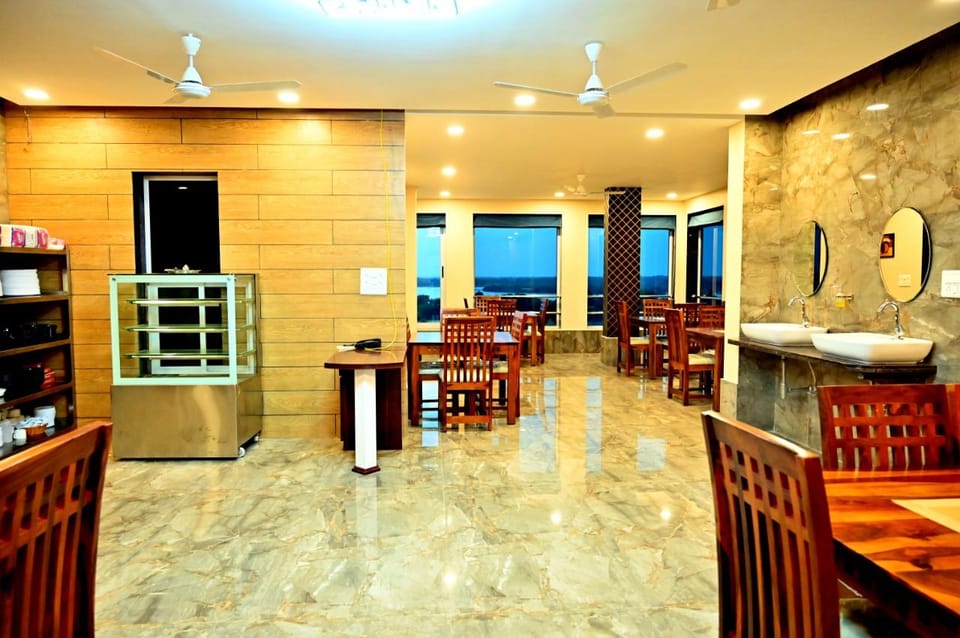 Shreenath Resort Hotel in Gujarat