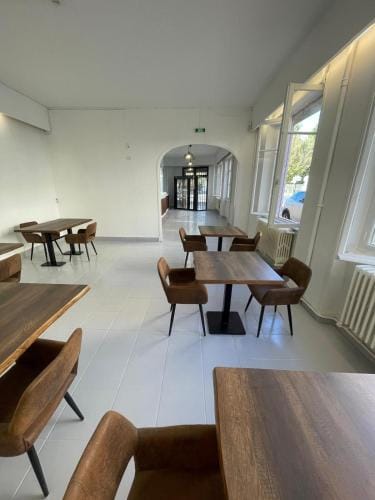 Hotel Clermont Airport Hotel in Clermont-Ferrand