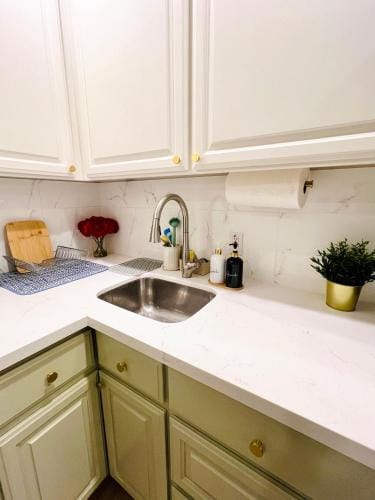 Brand-new luxurious guesthouse with king bed in MPK, 1mi to Meta, 3mi to Stanford Hotel in Menlo Park