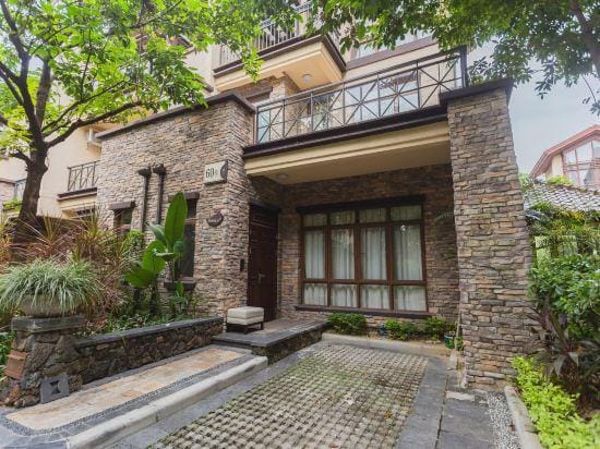 Yuzhan villa Hotel in Guangzhou