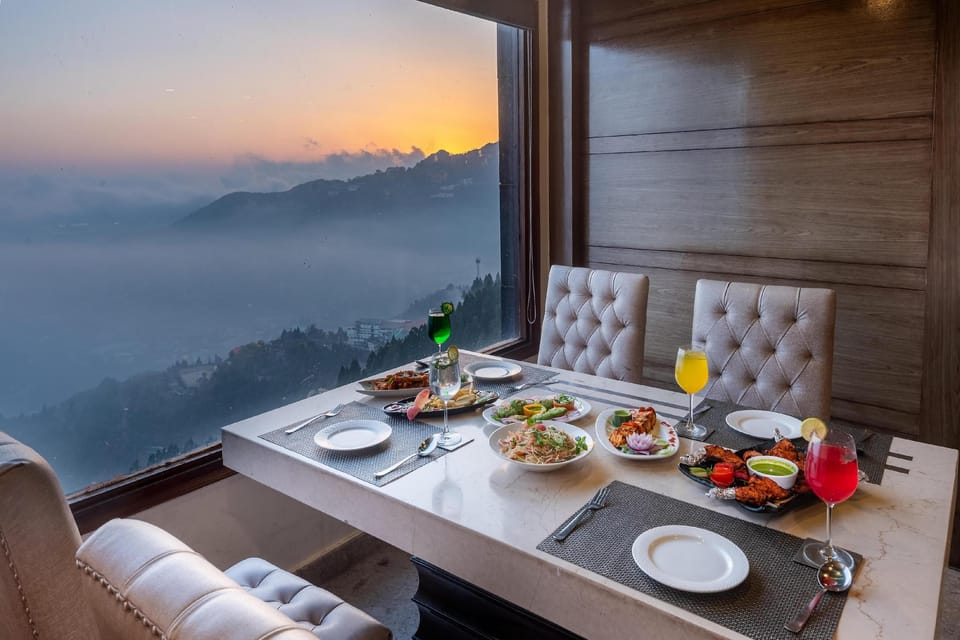 Lawrence Solitaire Resort - Mall Road - Mussoorie Resort in Uttarakhand