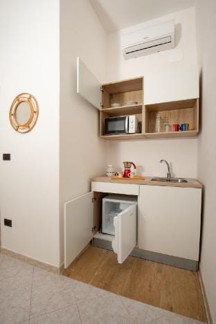 SeaSide Apartment Hotel in Salerno