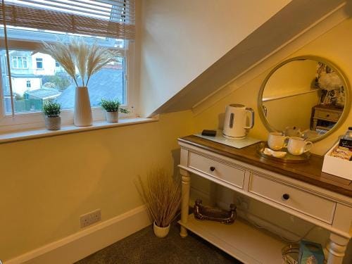 The Butterfly Guest House Hotel in Porthcawl