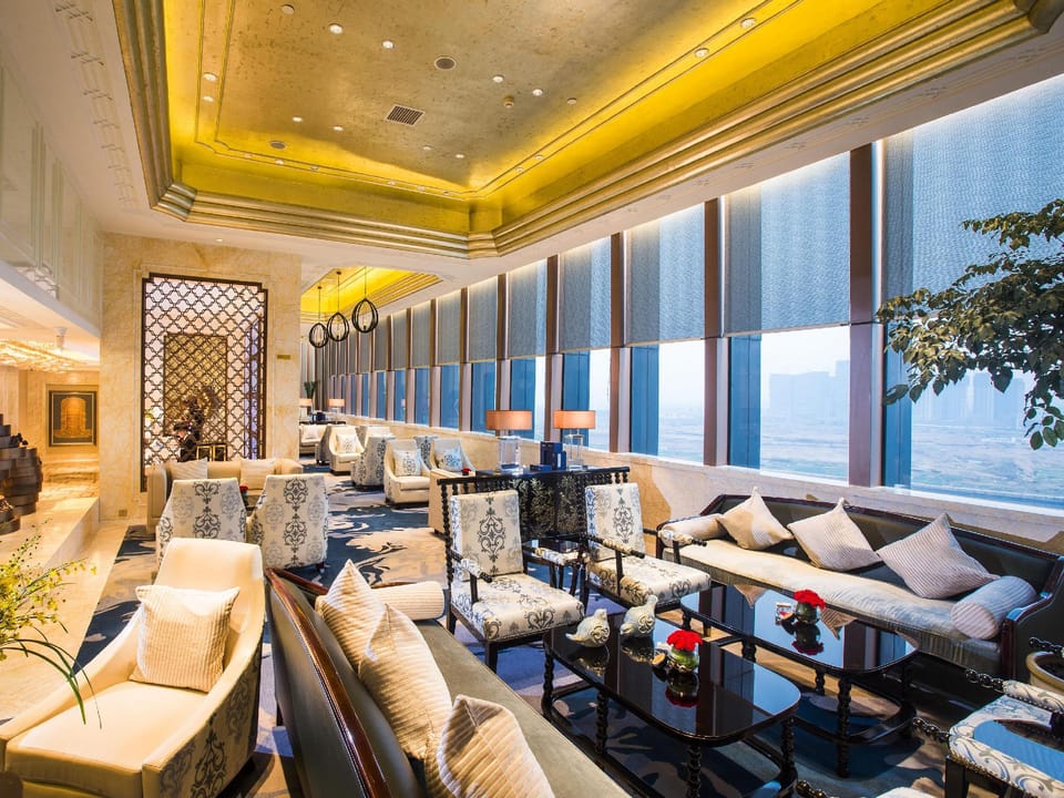 Bar/lounge