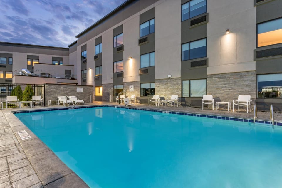 Holiday Inn Columbus By IHG Hotel in Columbus