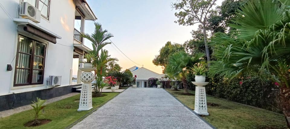 Villa Lilly Resort in Bali
