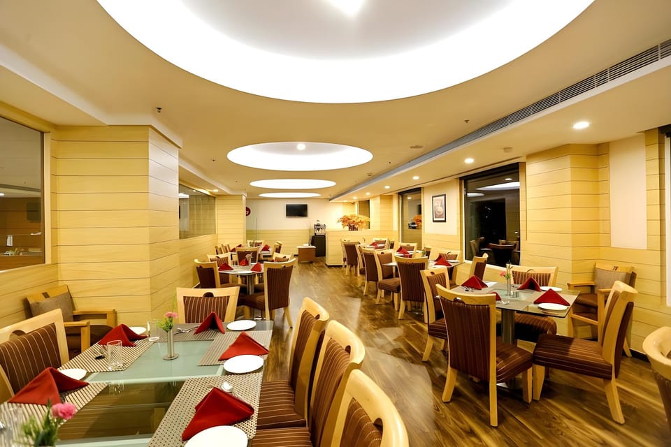 Sivaraj Holiday Inn Hotel in Tamil Nadu
