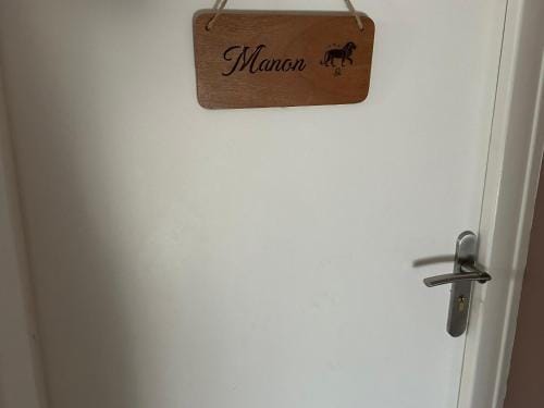 Chambres avec table d'hotes en Berry, proche Zoo de Beauval, parking - FR-1-591-706 Hotel in Centre-Val de Loire