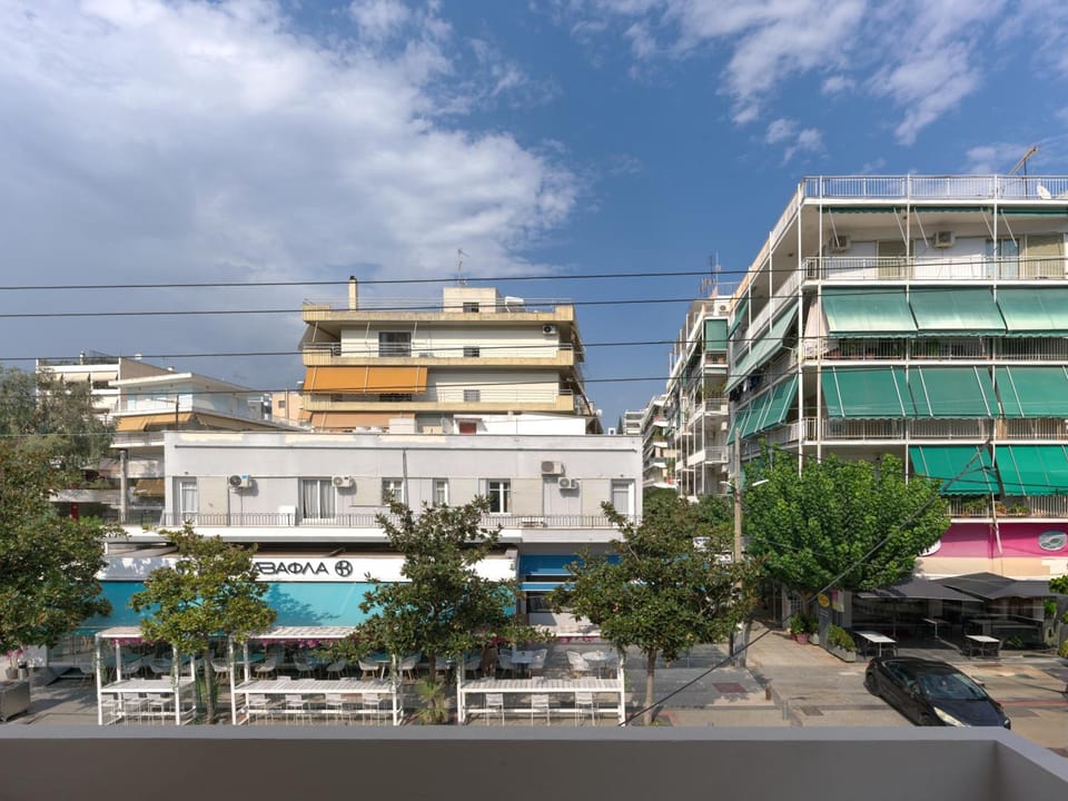 YaPe Coastal Suites at Alimos Beach Hotel in Alimos