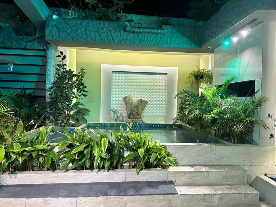 Mantra Hotel Boutique Hotel in Gaira