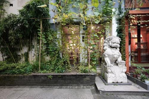 Shaoxing Little Forest Eco-friendly Hotel Lu Xun's Hometown Branch Hostel in Hangzhou