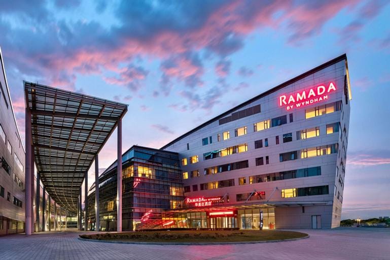 Ramada By Wyndham Huzhou Wuxing Hotel in Suzhou