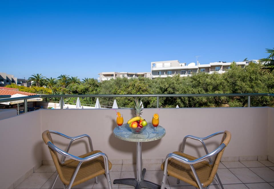 Dias Hotel Apartments Apartment hotel in Agia Marina