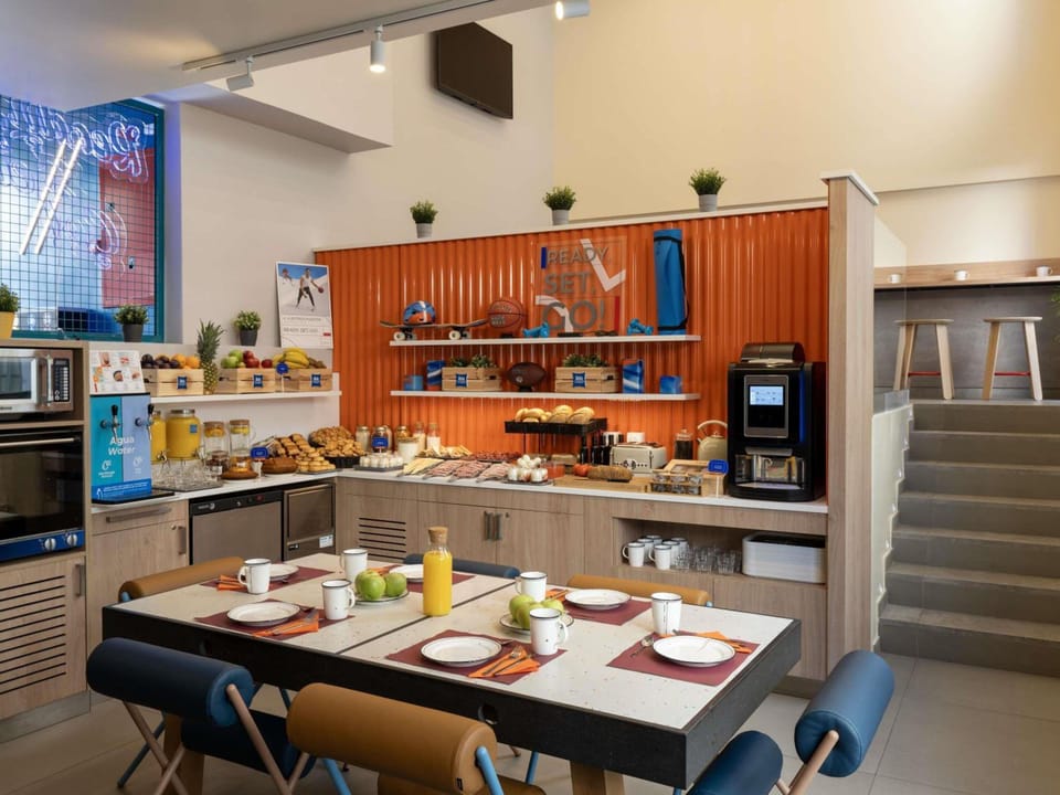 ibis budget Valencia Centro Puerto Hotel in Valencia