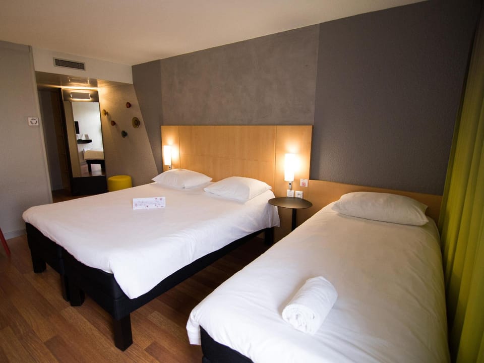 Guestroom