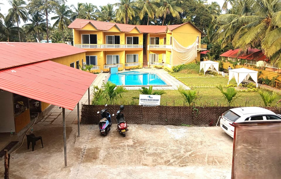 Parking lot