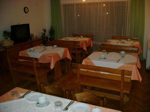 Guest House Robi Hotel in Federation of Bosnia and Herzegovina