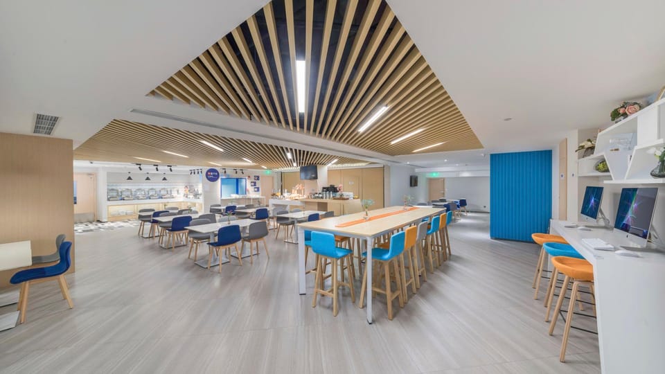 Holiday Inn Express Shanghai Gubei By IHG Hotel in Shanghai