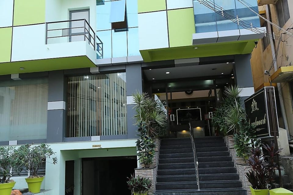 Hotel Landmaark Tiruppur Lodge in Tamil Nadu