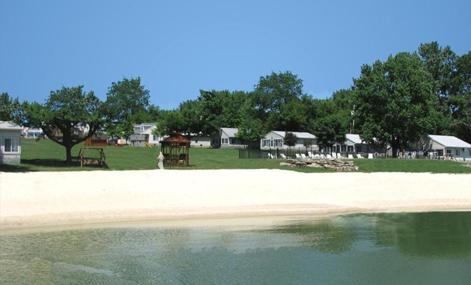 South Beach Resort Hotel Resort in Lakeside Marblehead