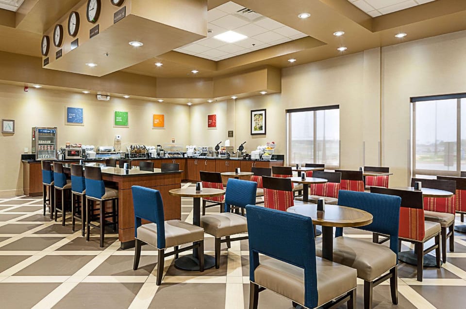 Comfort Suites Batesville Hotel in Mississippi