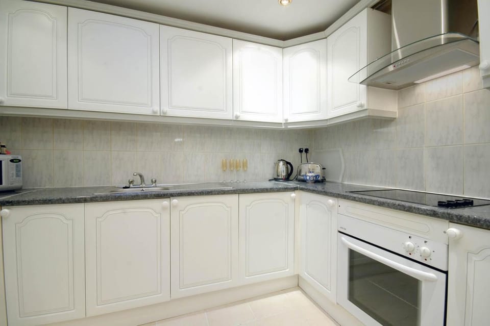 Sapphire Hotel in City of Westminster