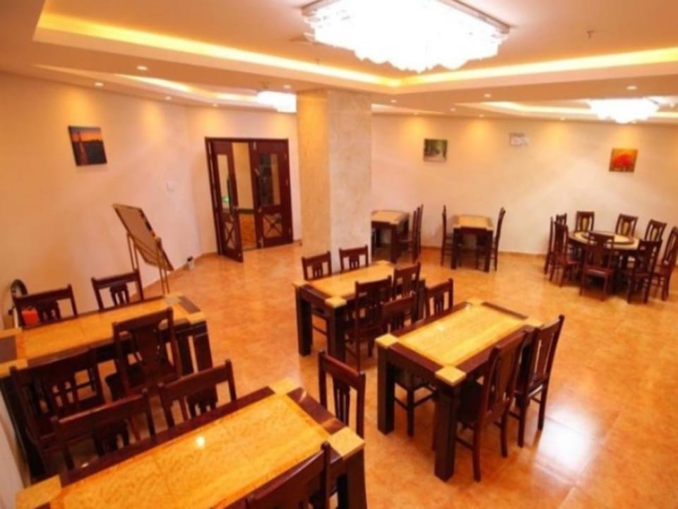 GreenTree Inn Suzhou Wujiang Zhenze Town Zhennan Road Express Hotel Hotel in Suzhou