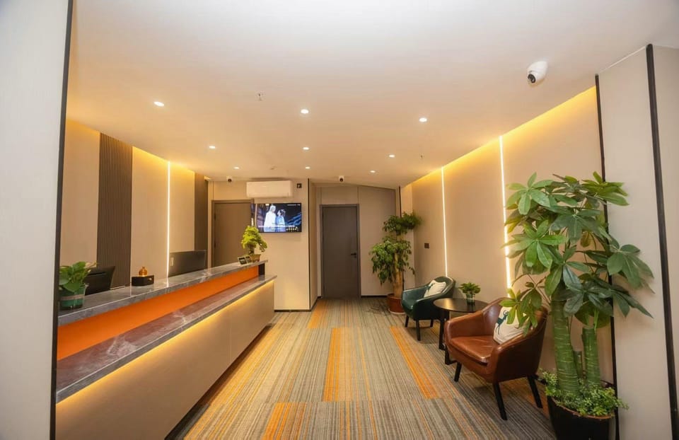 GreenTree Inn Shanghai South Railway Station Xujiahui Stadium Subway Station Shell Hotel Hotel in Shanghai
