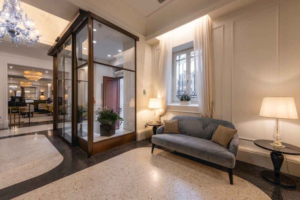 H10 Palazzo Canova Hotel in San Marco