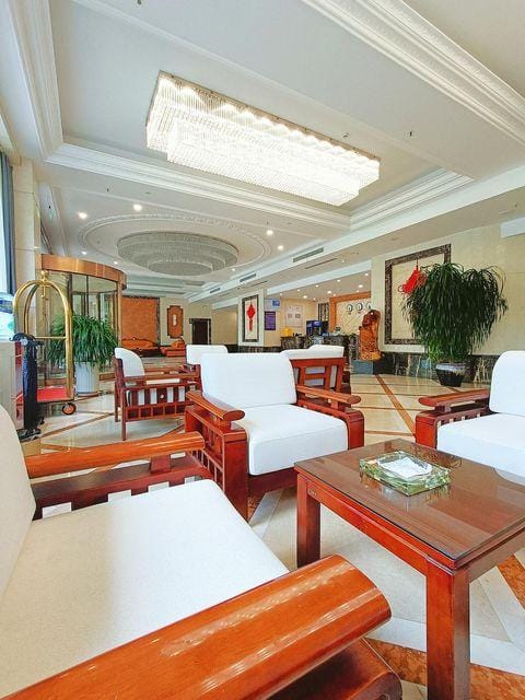 Qinglan Hotel (Danjin Road Wanshan Park Branch, Danyang City) Hotel in Jiangsu