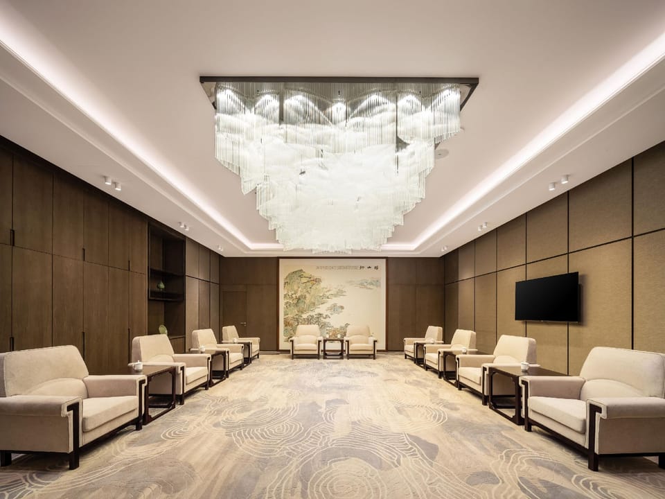 Grand New Century Hotel Meishan Spring Shaoxing Hotel in Hangzhou