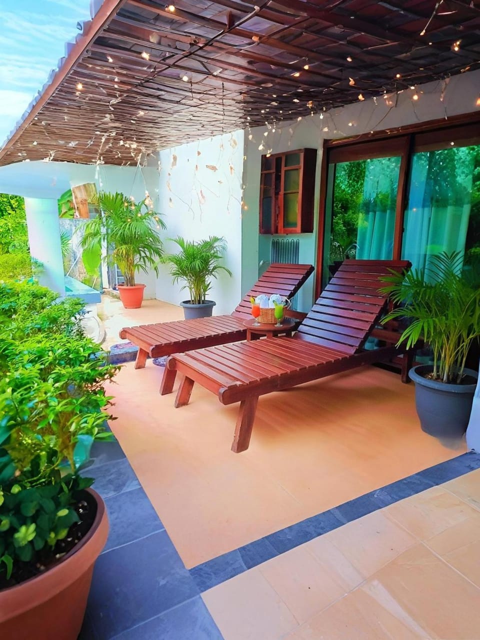 Windy's Leisure Villa Hotel in Negombo