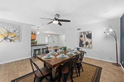 4 BR Home with Game Room! Family Friendly! Centrally Located! Hotel in Linda Vista