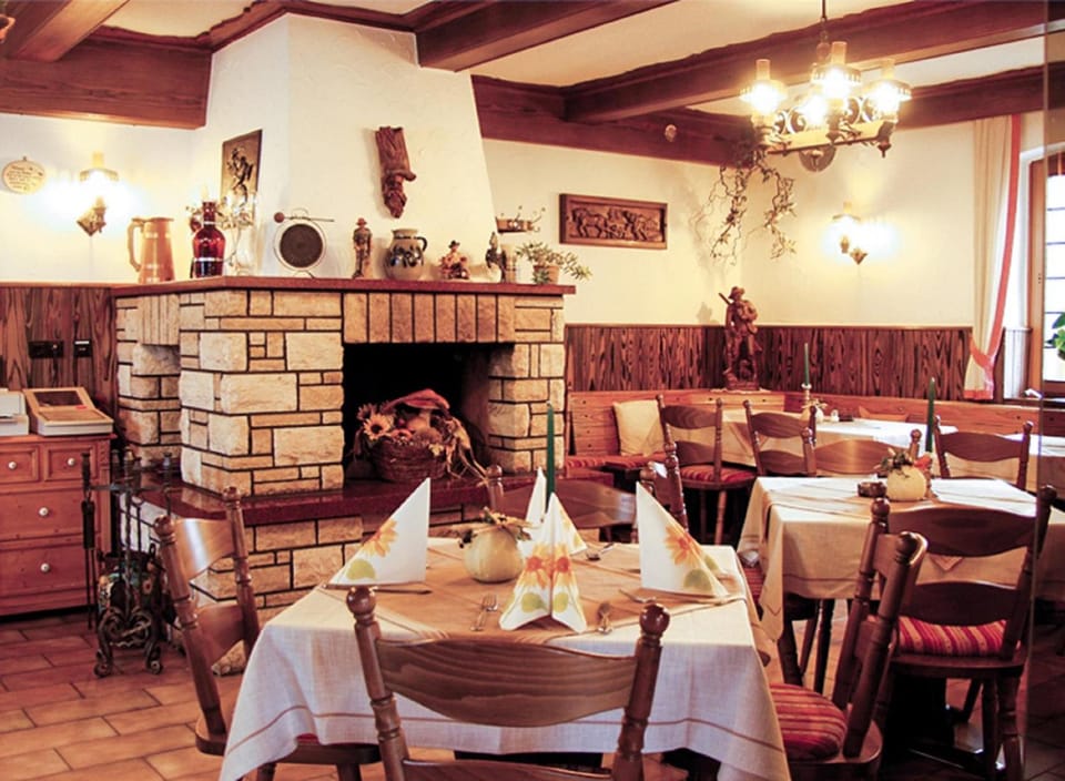 Gasthof Zum schwarzen Roß Inn in Hesse