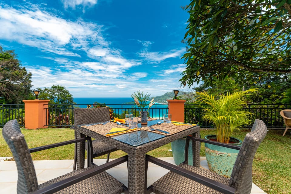 Cote Cedres Boutique Guest House Bed and Breakfast in Africa