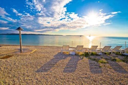 Spacious flat with pool just 300m from the beach Hotel in Fažana
