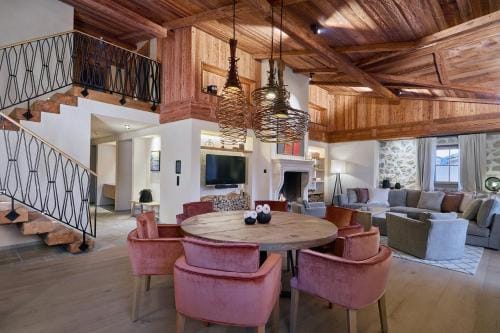BelArosa Chalet - the luxury hideaway in the Swiss Alps Hotel in Arosa
