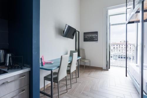 Central Station Housing Apartments by Dimorra Hotel in Naples