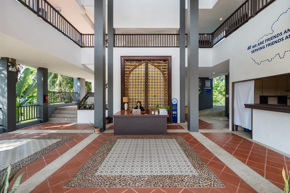Kokotel Khao Lak Montana Hotel in Khuekkhak
