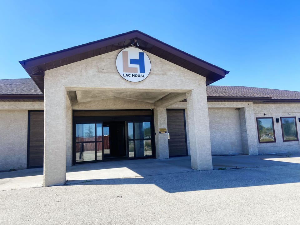 Lac House Inn Hotel in Manitoba
