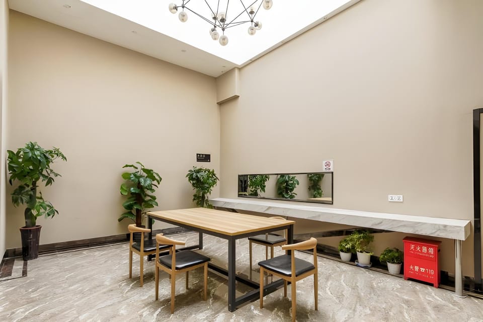 Home Inn Shanghai Nangxiang Hotel in Shanghai