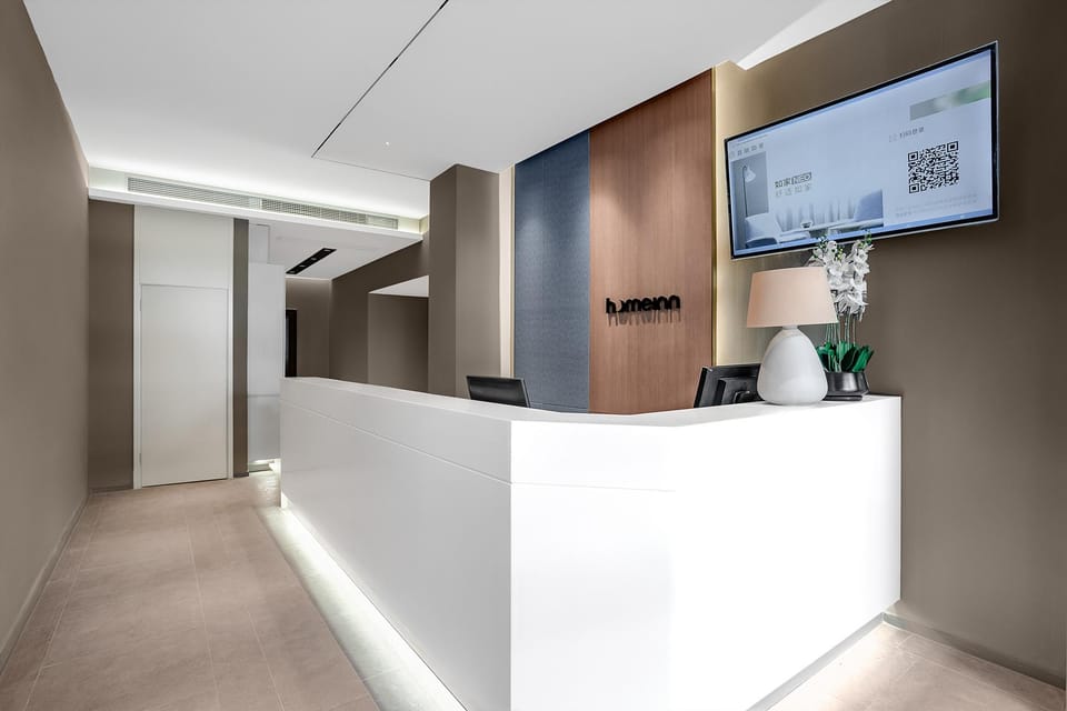 Home Inn Neo Shanghai Yan'an West Road Metro Station Hotel in Shanghai