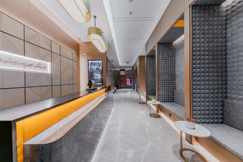Home Inn Plus Shanghai Children's Medical Center Pujian Road Hotel in Shanghai