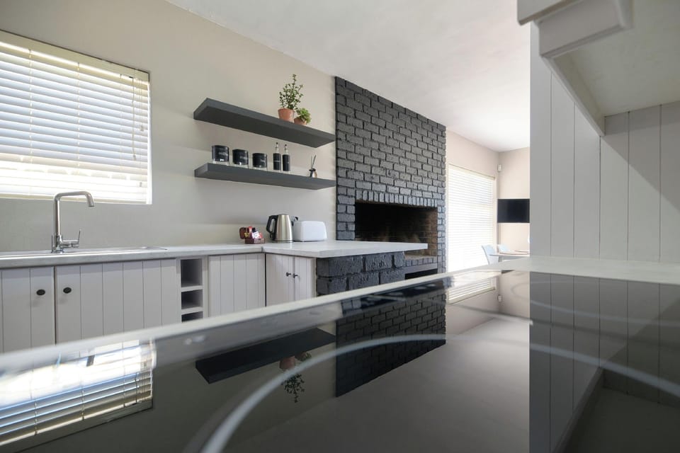 Lands Edge Eco Friendly Cottages Hotel in Western Cape