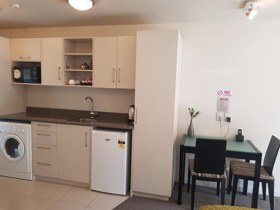 De Lago Motel Apartment hotel in Christchurch