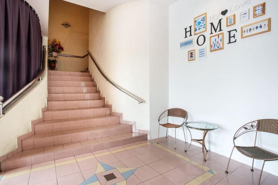 Hotel Home 88 Hotel in Perak Tengah District