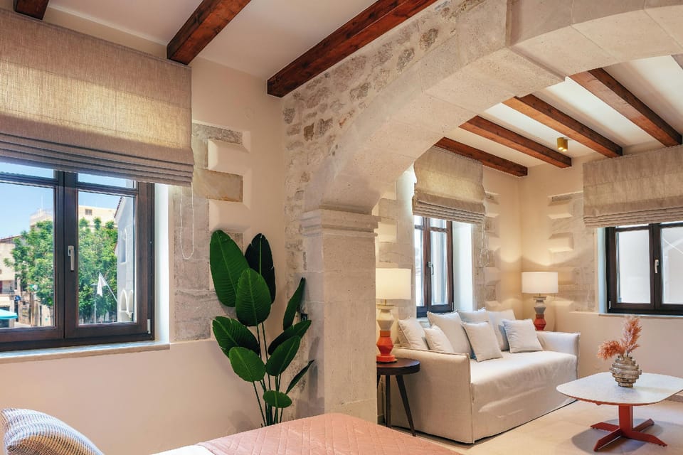 La Montre Luxury Suites Hotel in Rethymno