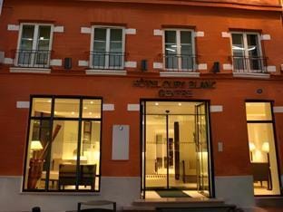 Alfred Hotels Toulouse Victor Hugo - Hôtel Rénové Hotel in Toulouse