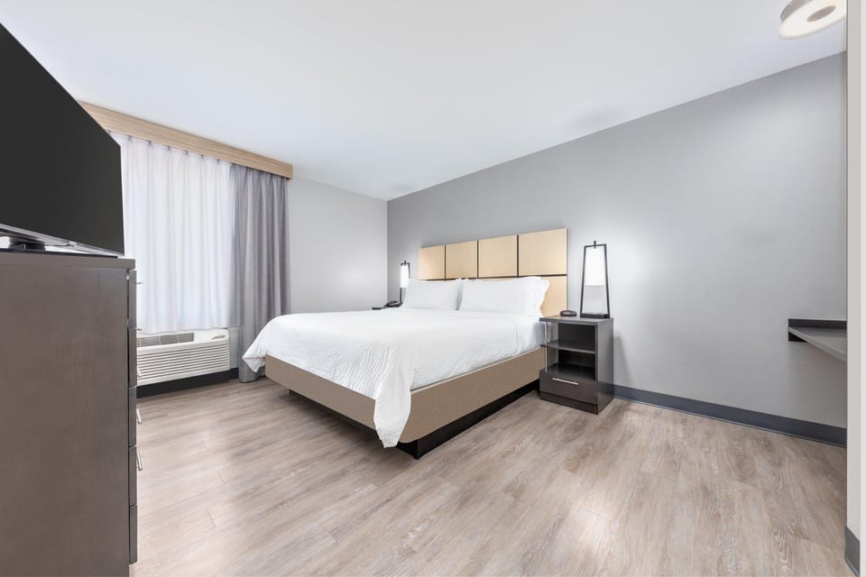 Suite room