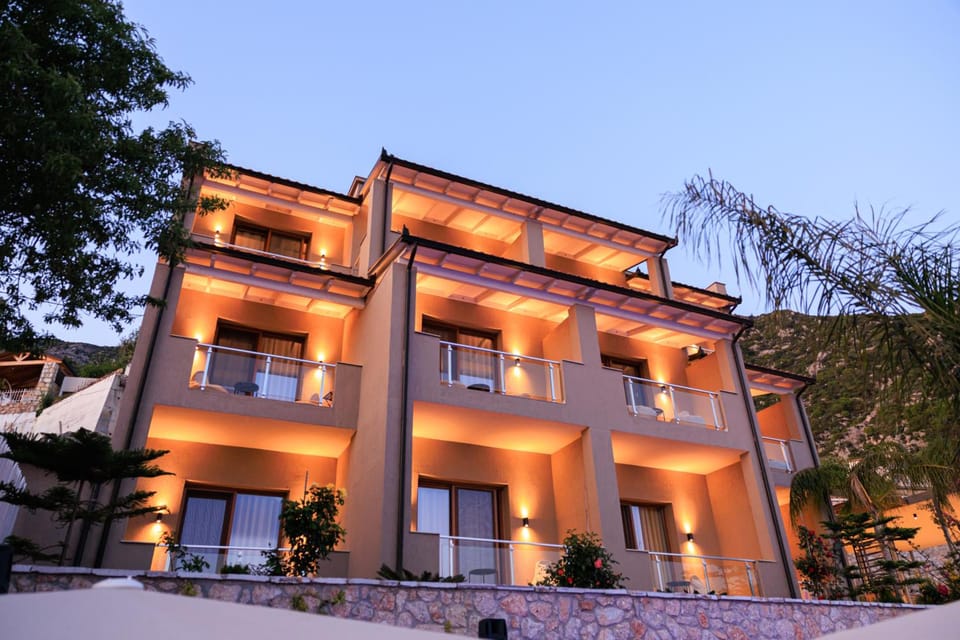 Hotel Amare Hotel in Vlorë County, Albania